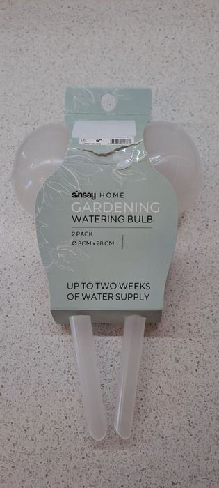 Ороситель для цветов, зрошувач для квітів.