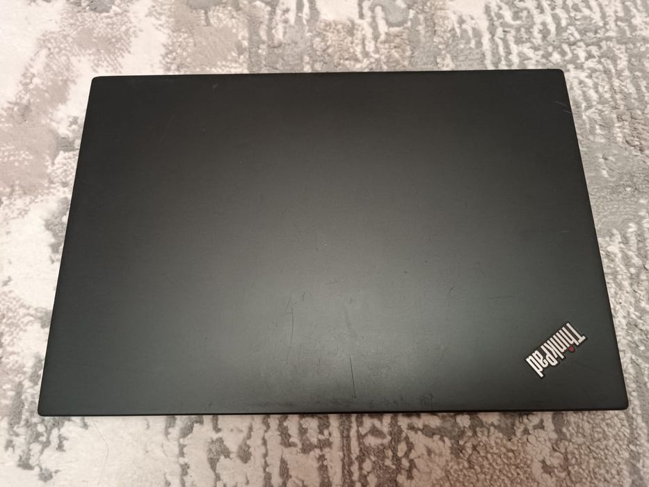 Lenovo ThinkPad  core i7-10510U 16гб