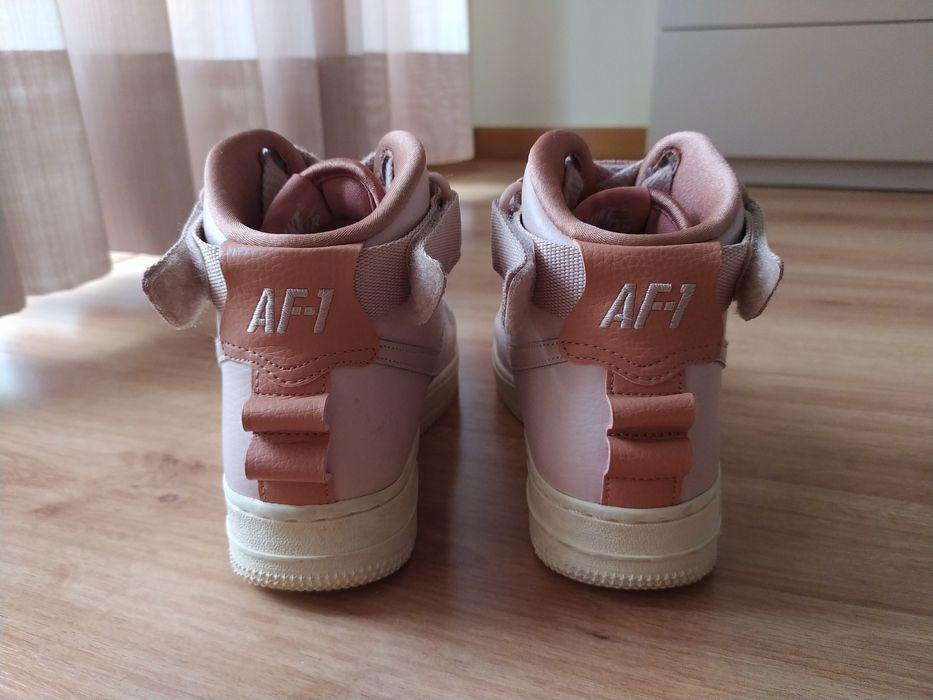 Nike Air Force 1 High Utility Particle Beige