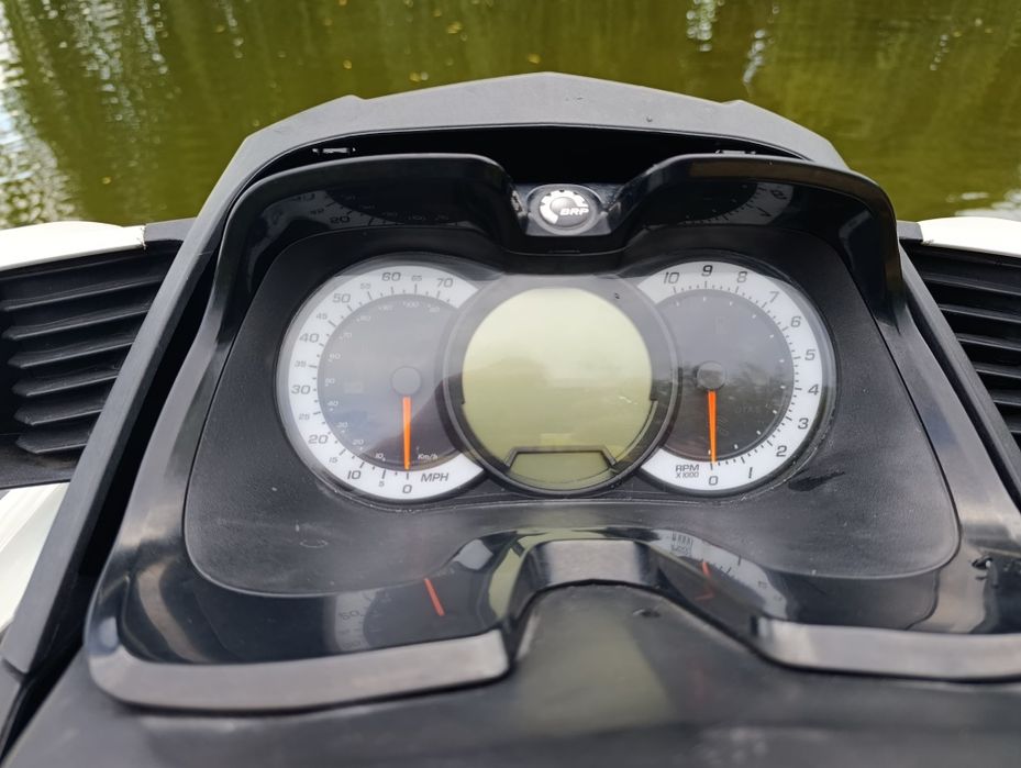 Гідроцикл BRP GTX LIMITED 300+ кінських сил