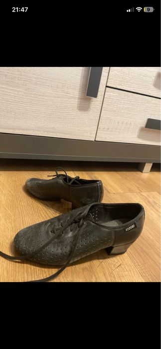 Buty treningowe do tańca towarzystkiego