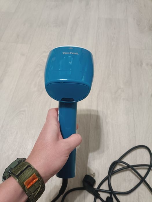 Продам отпариватель Tefal