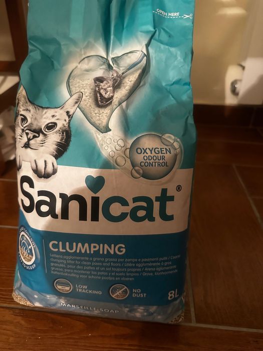 Areia Sanicat Clumping Marseille Soap (8L) – Aglomerante e Sem Pó