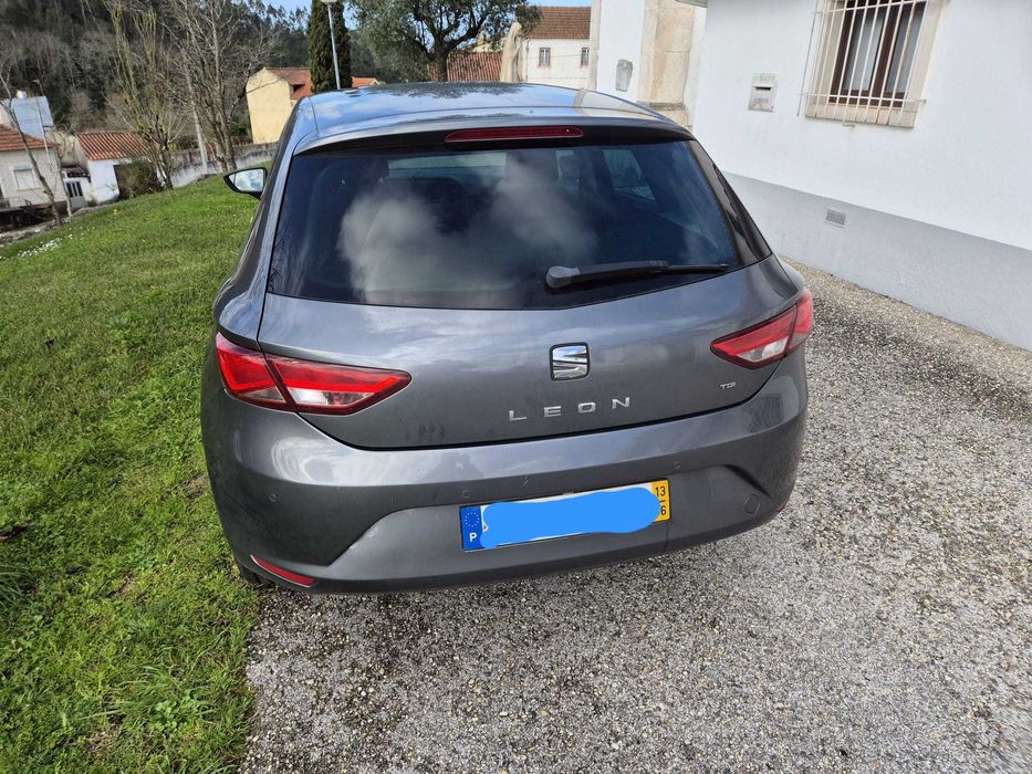 Seat leon bom estado