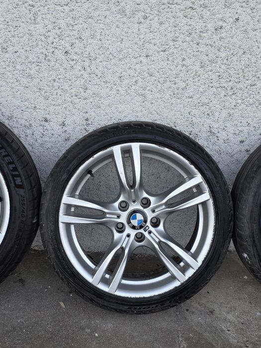 Jantes Originais BMW 18" Pack M 5x120 com Pneus 225.50.18 + 255.40.18