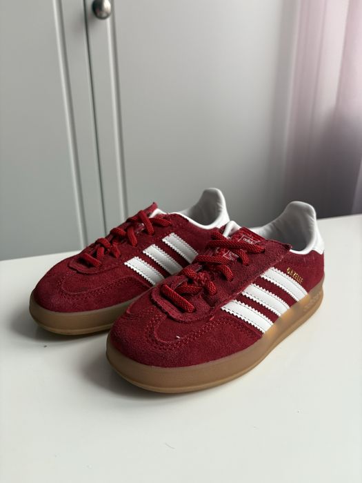 Buty adidas 26 plus kilka ubranek gratis