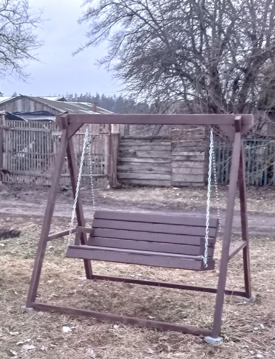 ДЕРЕВ’ЯНІ САДОВІ гойдалки під ключ.
