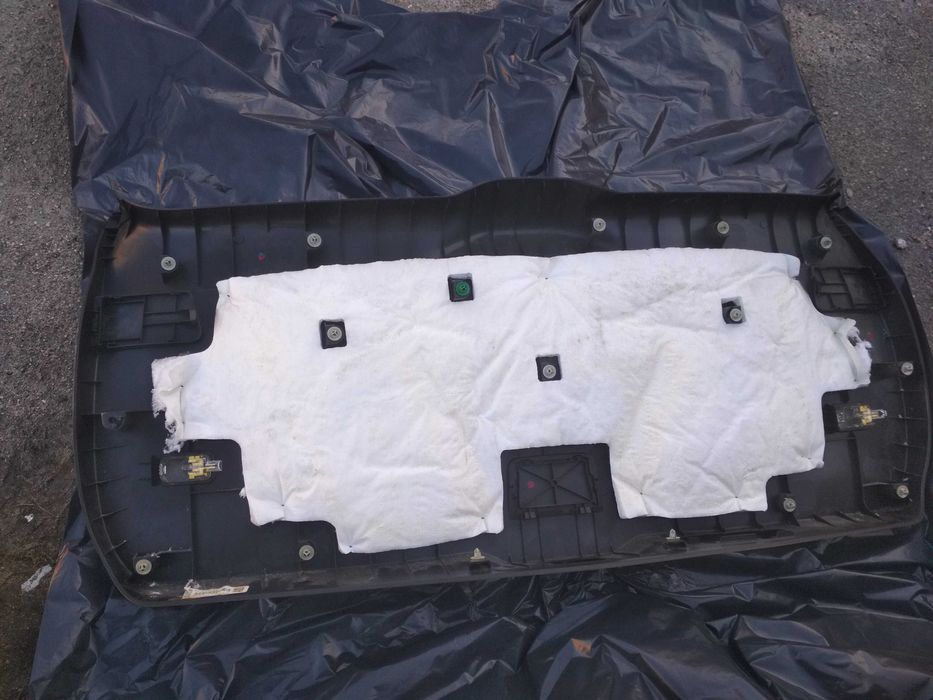 Продам пластиковую накладку  Акура МДХ2