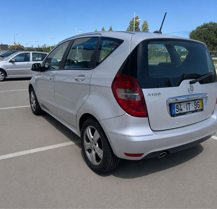 Mercedes A180 CDI - Nacional - 2010