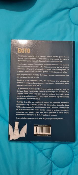 Livro Êxito de de Jordi Urbea e Garcia de Oro
