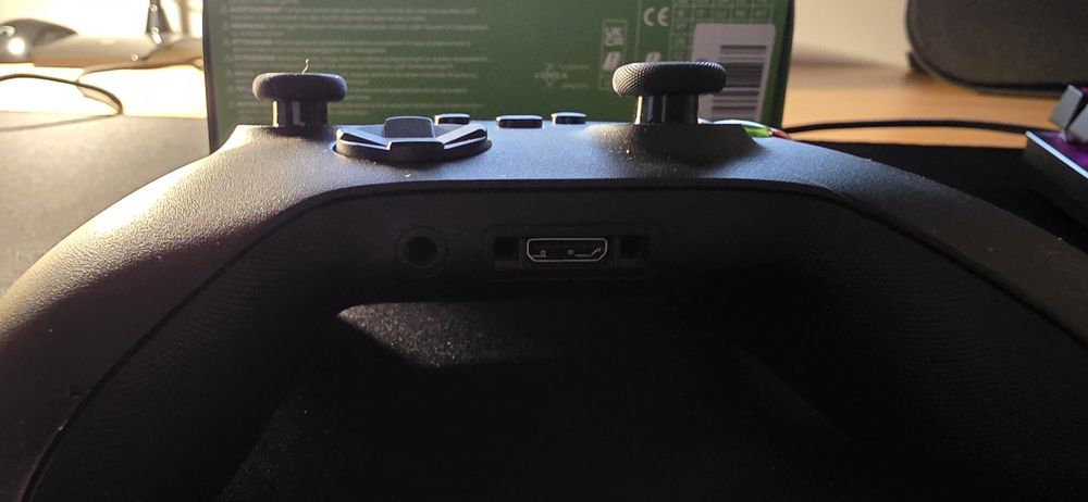 Pad Microsoft Xbox Series Controller Carbon Black