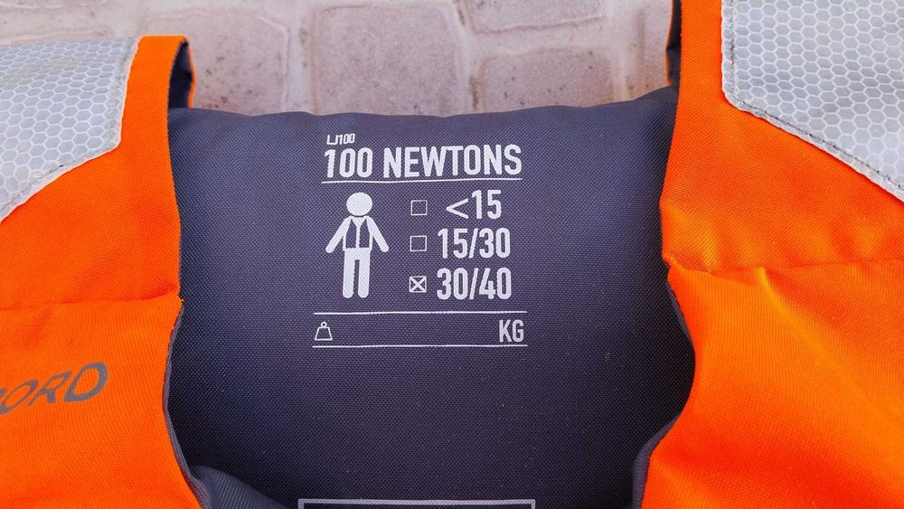 Vendo coletes de ajuda a flutuação para criança (NOVOS)