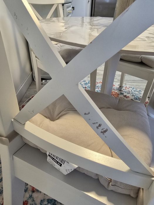 4 cadeiras ikea com almofadas