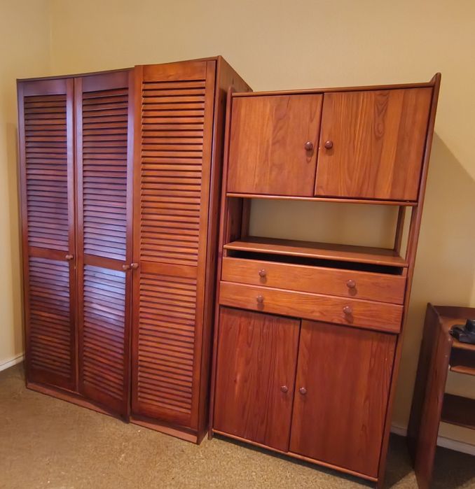 Armário/ Roupeiro + Móvel de Arrumação