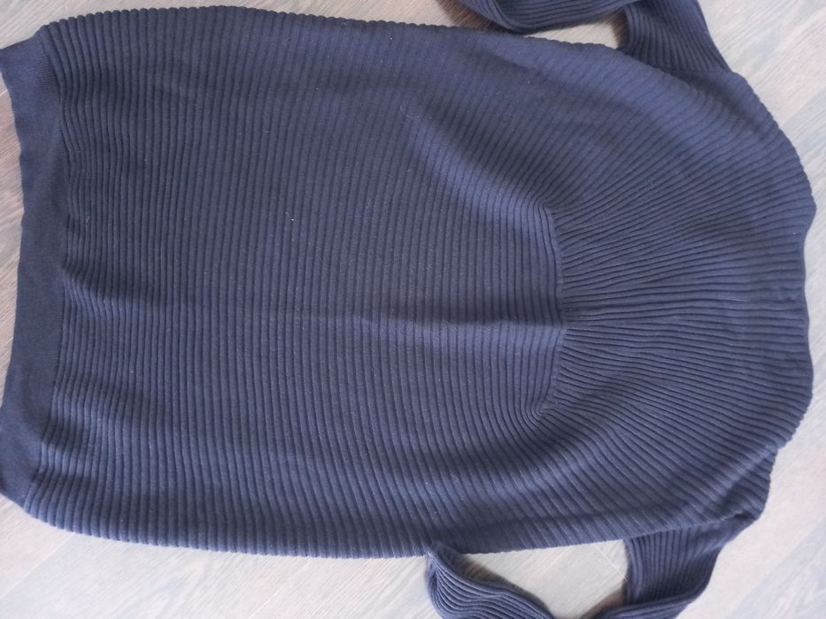 Женское платье бренд COS