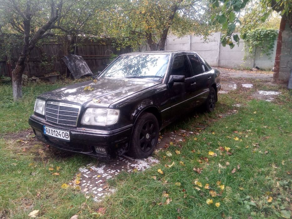 Продам Мерседес 124