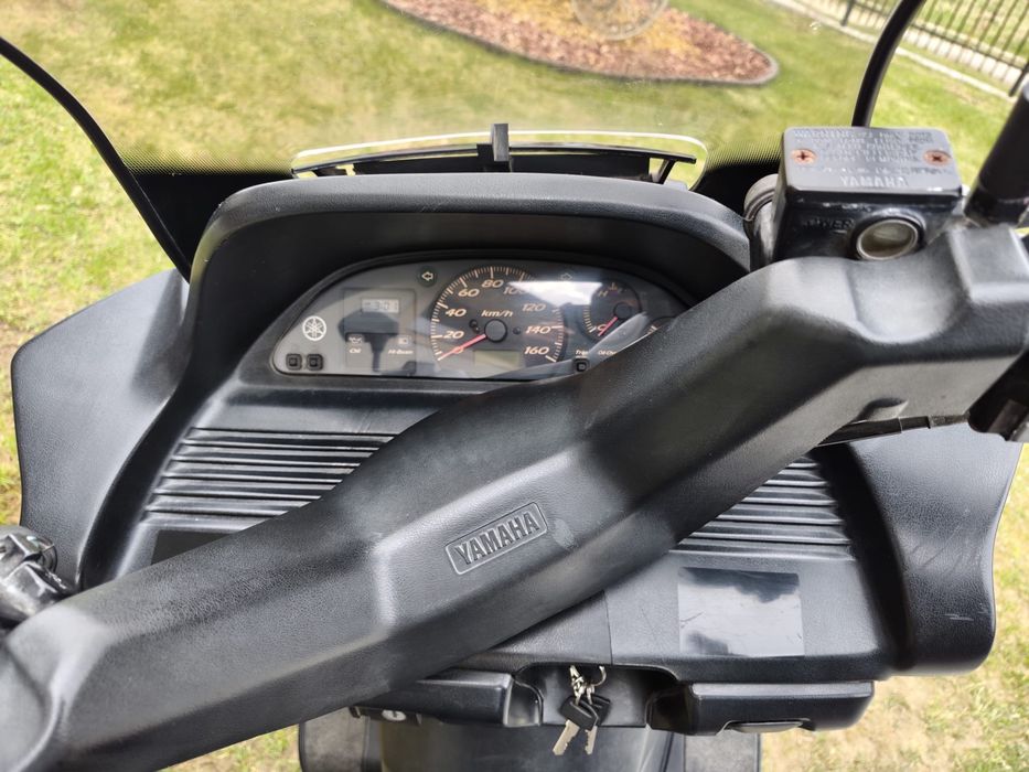 Skuter Yamaha Majesty 250 2001 rok