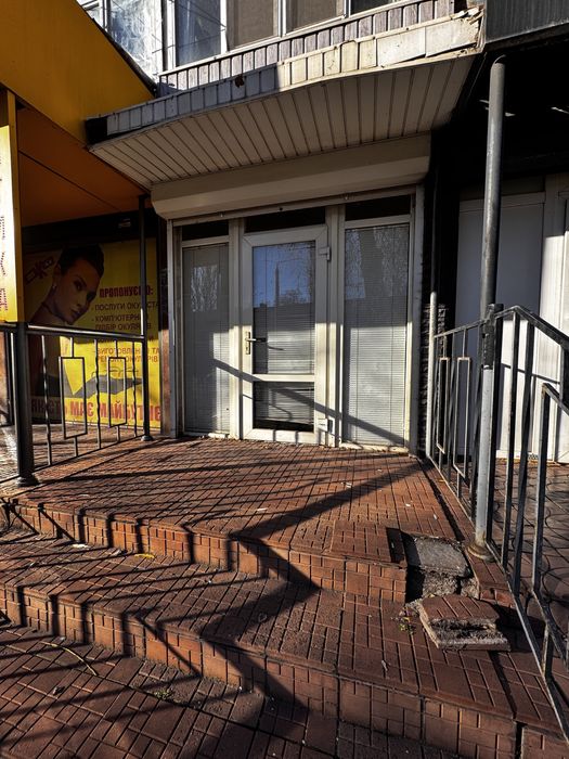 Продаж приміщення