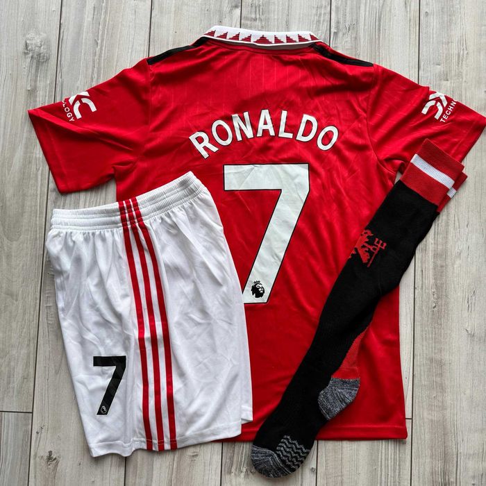 Komplet koszulka Cristiano Ronaldo Manchester United ostatni sezon