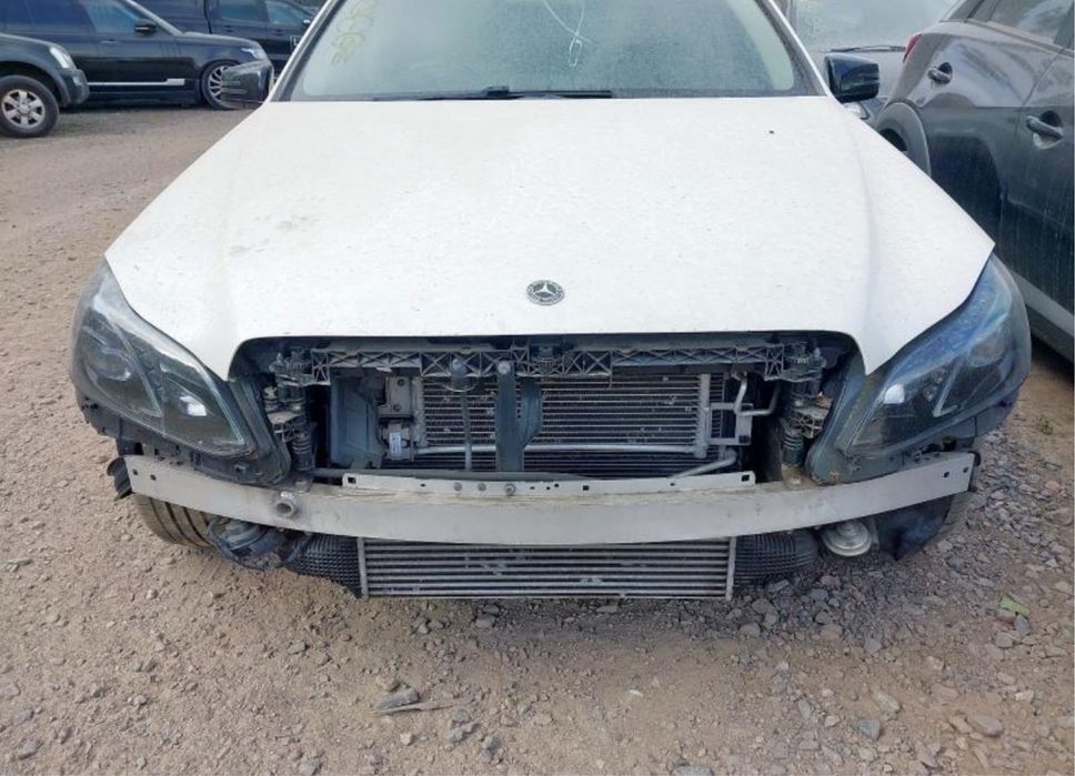 Mercedes E250 2015 року 2.2