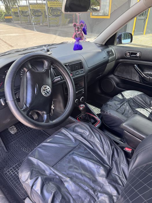 Volkswagen Golf 4