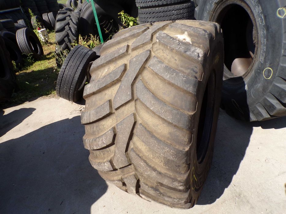 Opona 600/50R22.5  VREDESTEIN FLOTATION TRAC 159D ( 2000 netto)