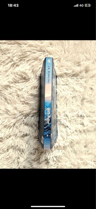 Livro harry potter e a pedra filosofal