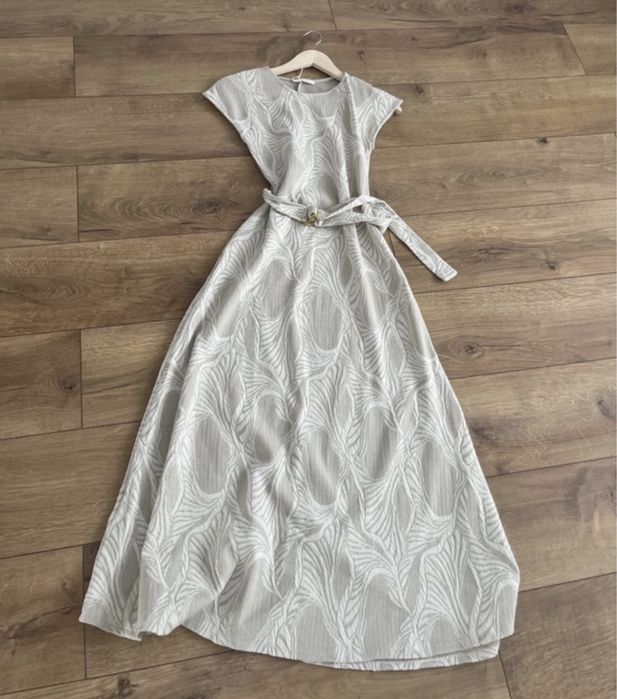 Sukienka biała S