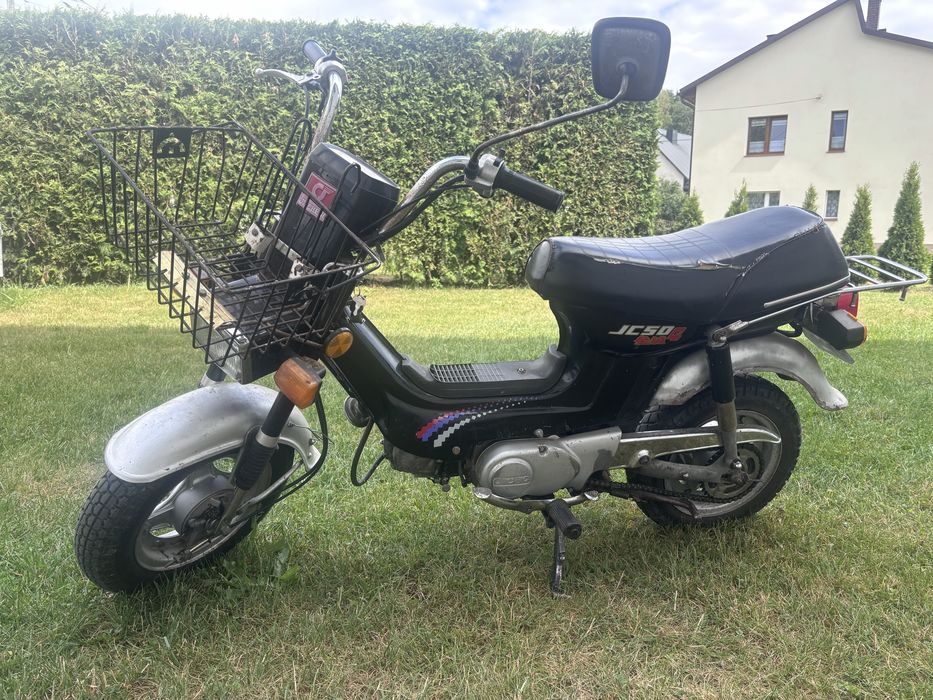Motorower JC50Q 50 cm³ – sprawny, dokumentacja, opłaty aktualne – RETRO