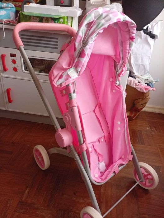 Carrinho de bebe de brincar