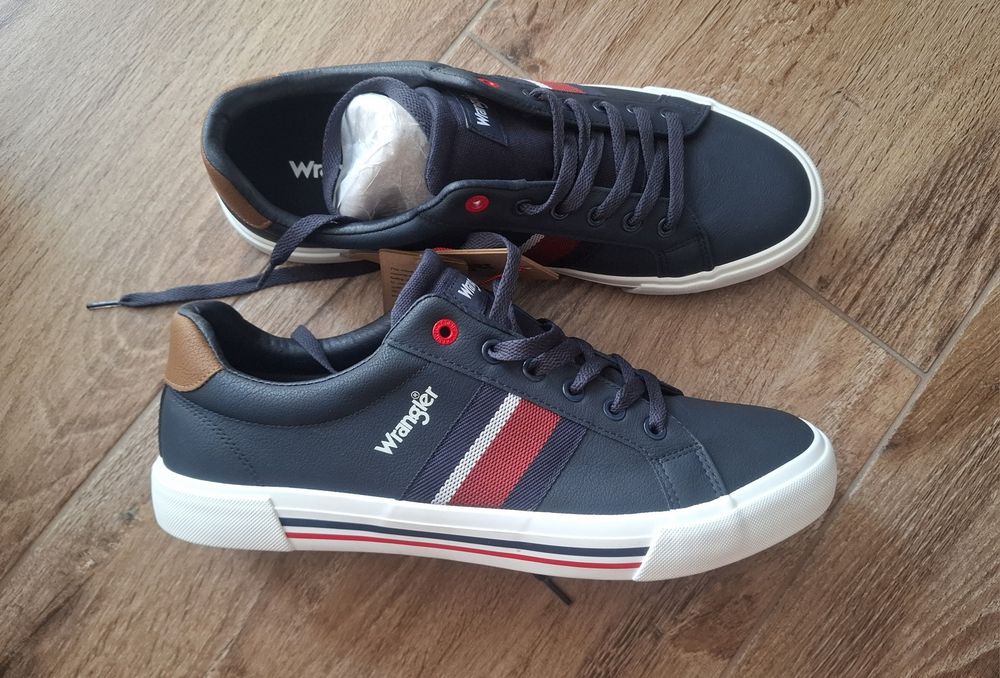 Trampki sneakersy buty męskie granatowe Wrangler 44