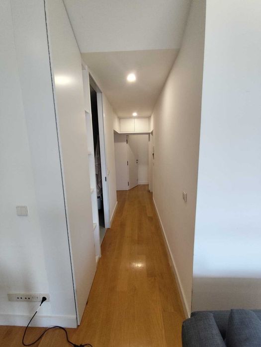 T2 mobilado próximo metro da Trindade