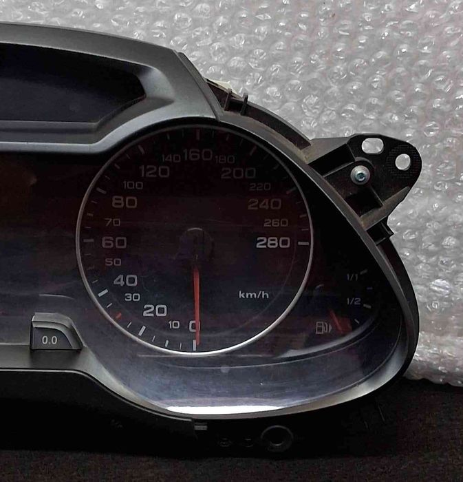 Quadrante / Painel de Instrumentos 8K0920930D - AUDI A4 B8