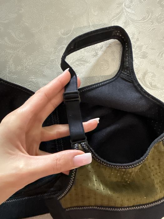 Sprzedam biustonosz pooperacyjny 75C