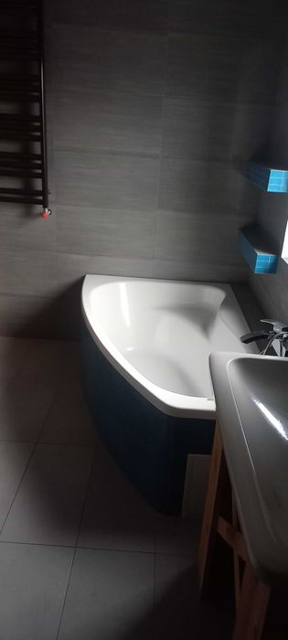 Wanna narożna za darmo