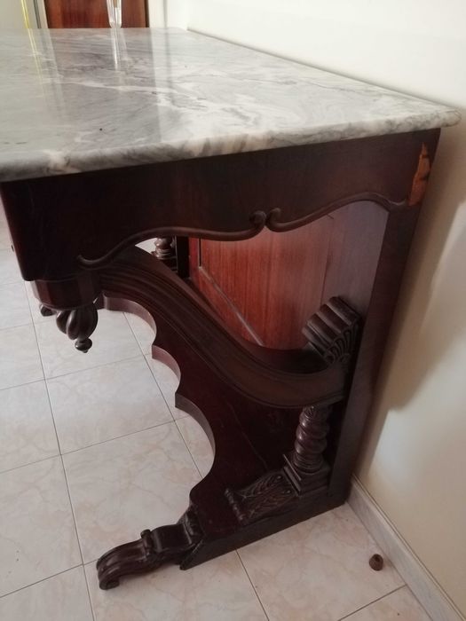 Consola antiga c/ tampo mármore