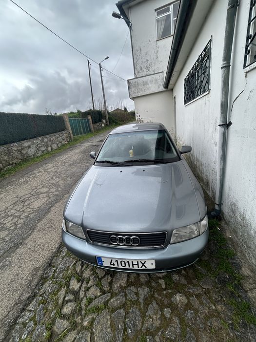 audi a4 1.6 negociavel  ler descricao!!