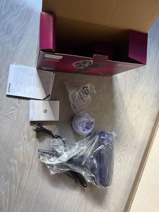 Фен Philips Hair Dryer 3000
