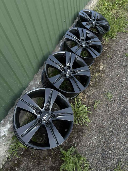 Диски Кіа 5/114,3r17 Toyota Jeep ET35