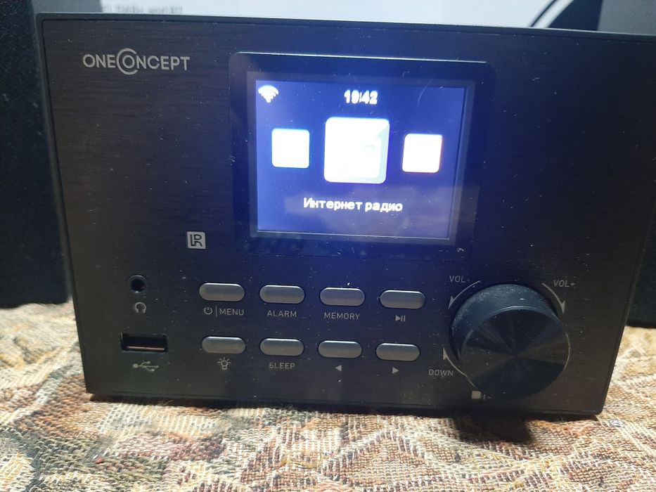 Интернет-радио,стереосистема OneConcept Streamo WLAN  FM CD-плеер BT