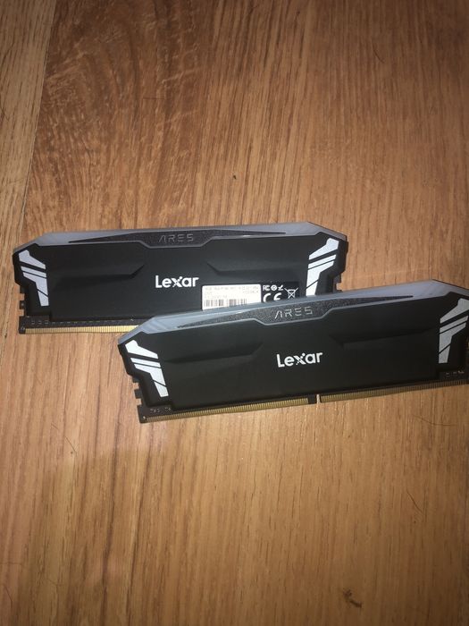 Lexar Ram ddr4 32 gb (16x2) 3600 mhz rgb