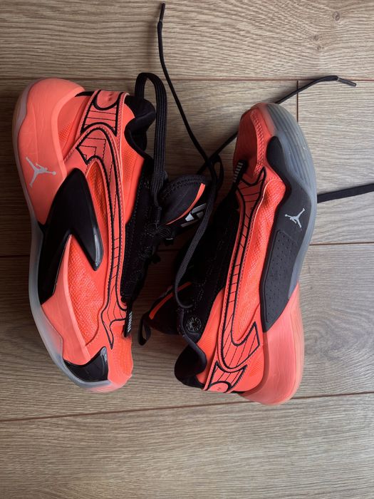 Buty do koszykówki Jodan Luca