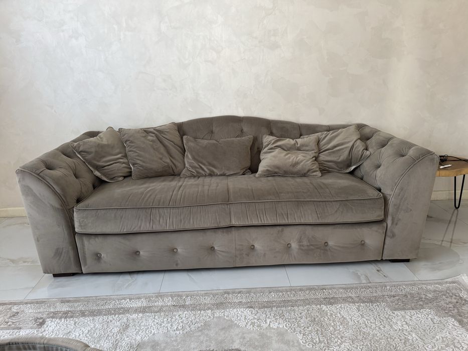 Диван крісло стіл комплект меблі