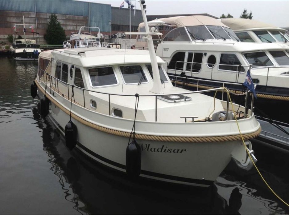 Яхта Linssen Grand Sturdy 34.9 АС