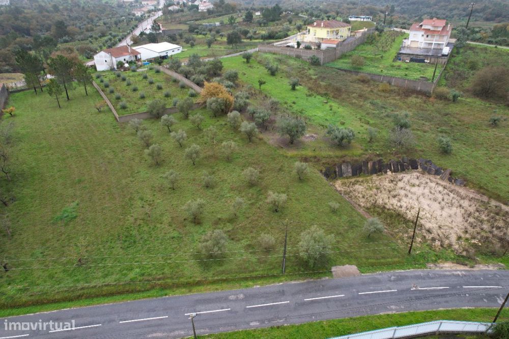 Terreno para construção na zona de Alburitel — Alburitel, Santarém