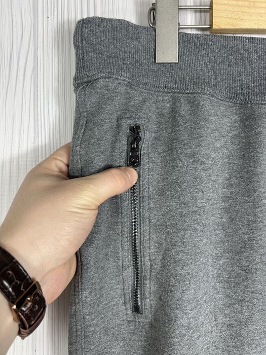 MK Michael Kors оригінальні спортивні штани з гарним базовим дизайном