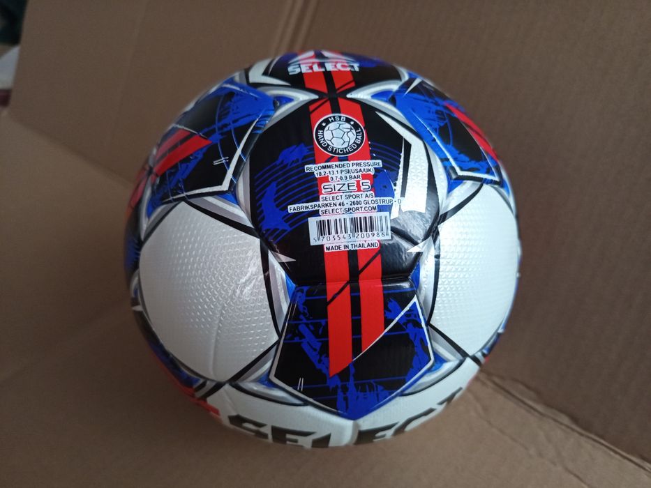 М'яч футбольний Select Brillant super. Розмір 5.