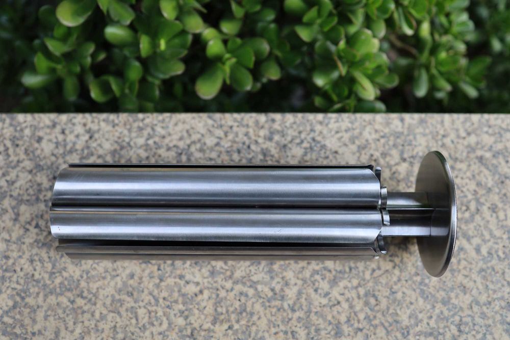 Máquina de Café Nespresso + Suporte para cápsulas em aço inoxidável