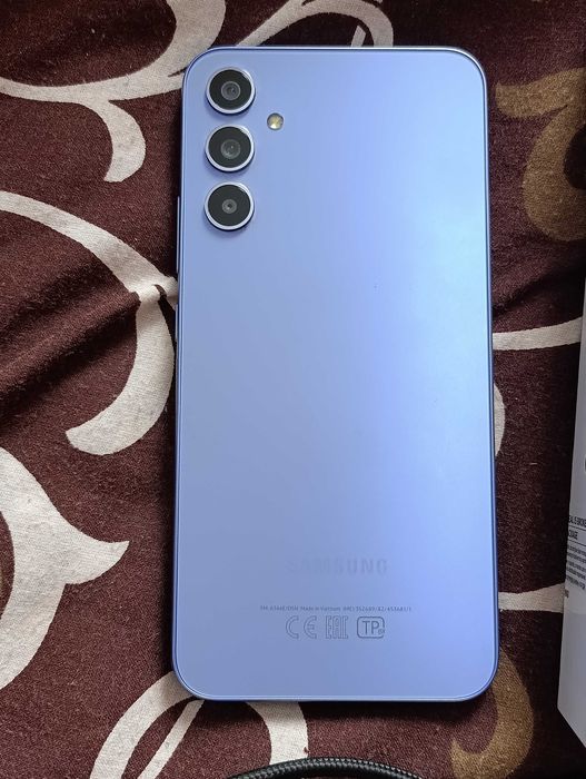 Смартфон Samsung
