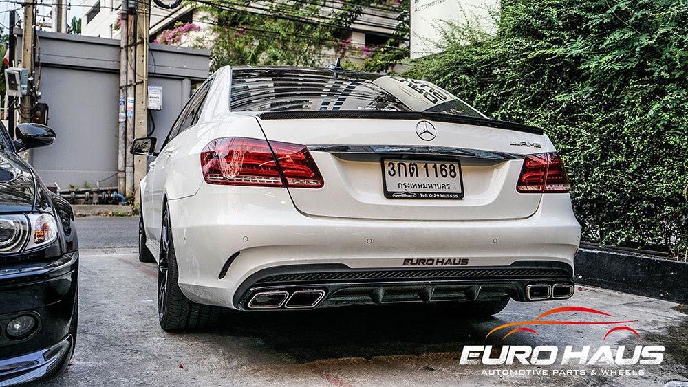 Диффузор на задний бампер Mercedes W212 AMG накладка на бампер